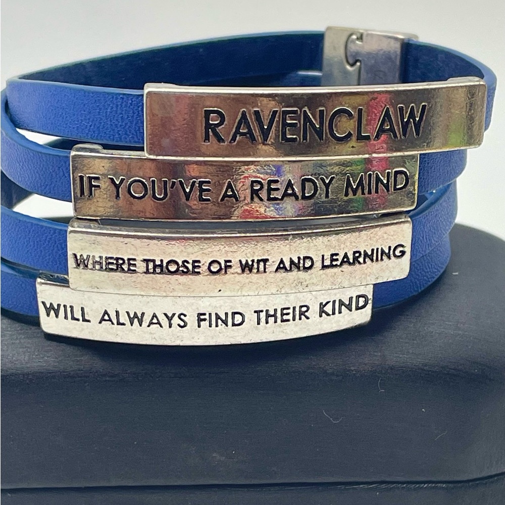 Harry Potter Ravenclaw Blue Silicone Bracelet with Magnetic Closure. Size 7 inch